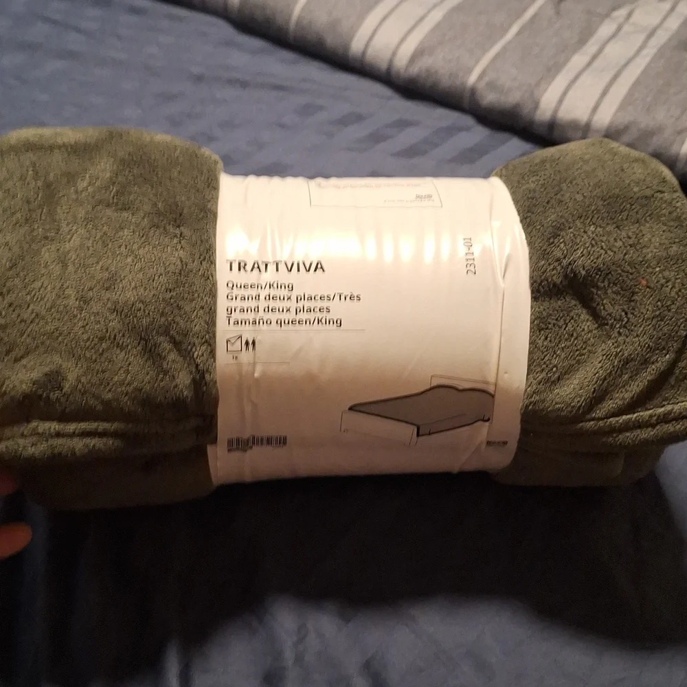 Trattviva IKEA queen/king green/gray bedspread